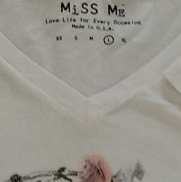 🆕️Miss Me Dream Catcher Tee - Picture 6 of 7